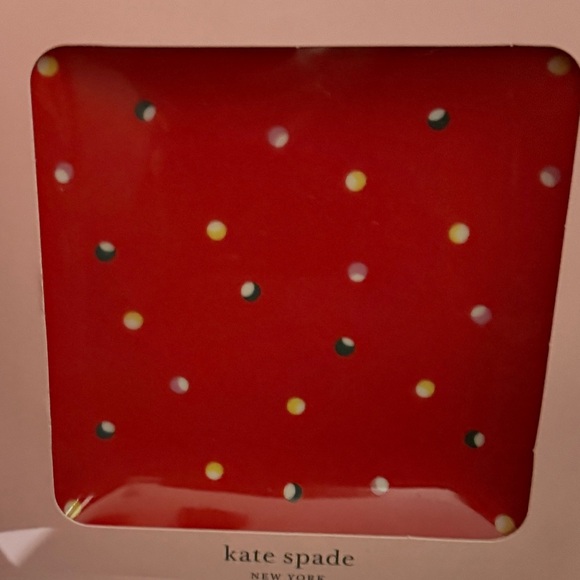 Kate Spade Christmas Dot Red Square Tray - Picture 1 of 2